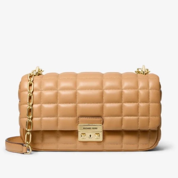 MICHAEL KORS Tribeca Large Quilted Leather Shoulder Bag NWT - Picture 1 of 12